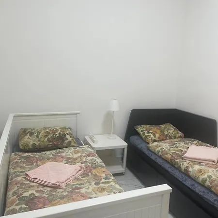 Center In Old Town *