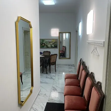 Center In Old Town Apartmán *