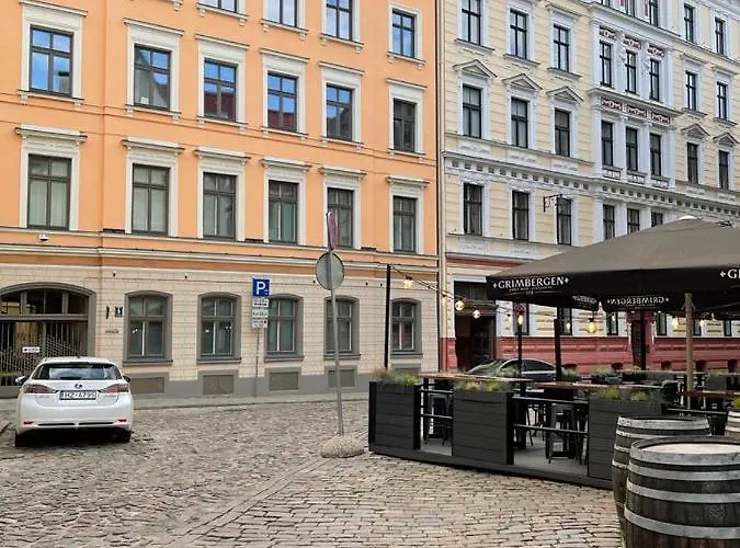 Center In Old Town *